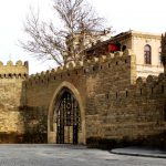muro della fortezza di baku, l'antica fortezza di Baku, Gosha Gapi.