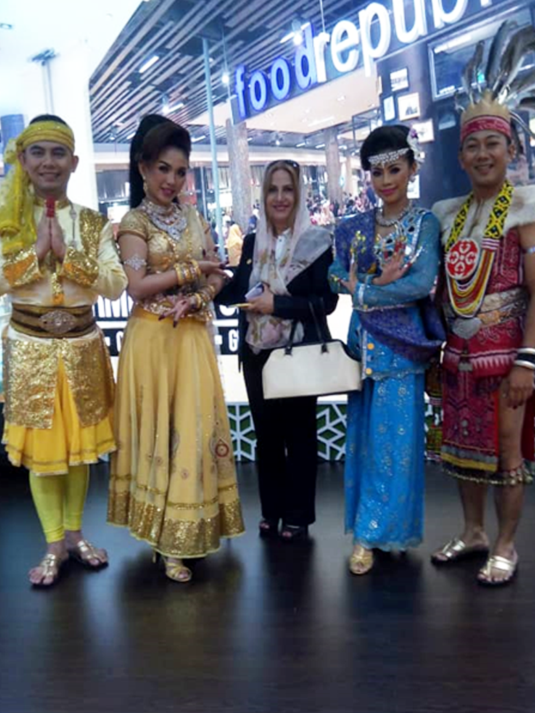 Aria Dokht e il gruppo malese a ATM Dubai 2019