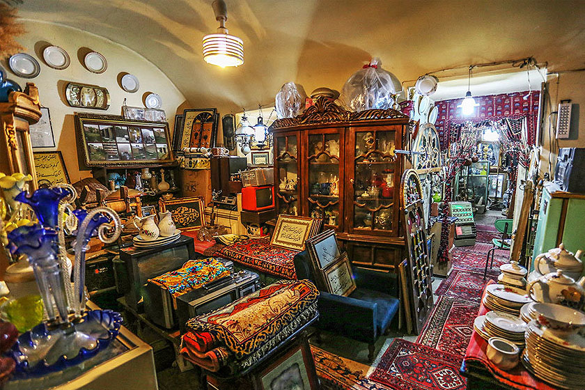 Bazar di Tabriz, bazar di roba vecchia