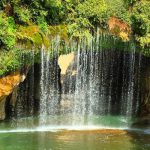 Semirom, cascata Semirom, una cascata con area verde, una città con cascata, cascata, sorgenti d'acqua, acqua e pietra.